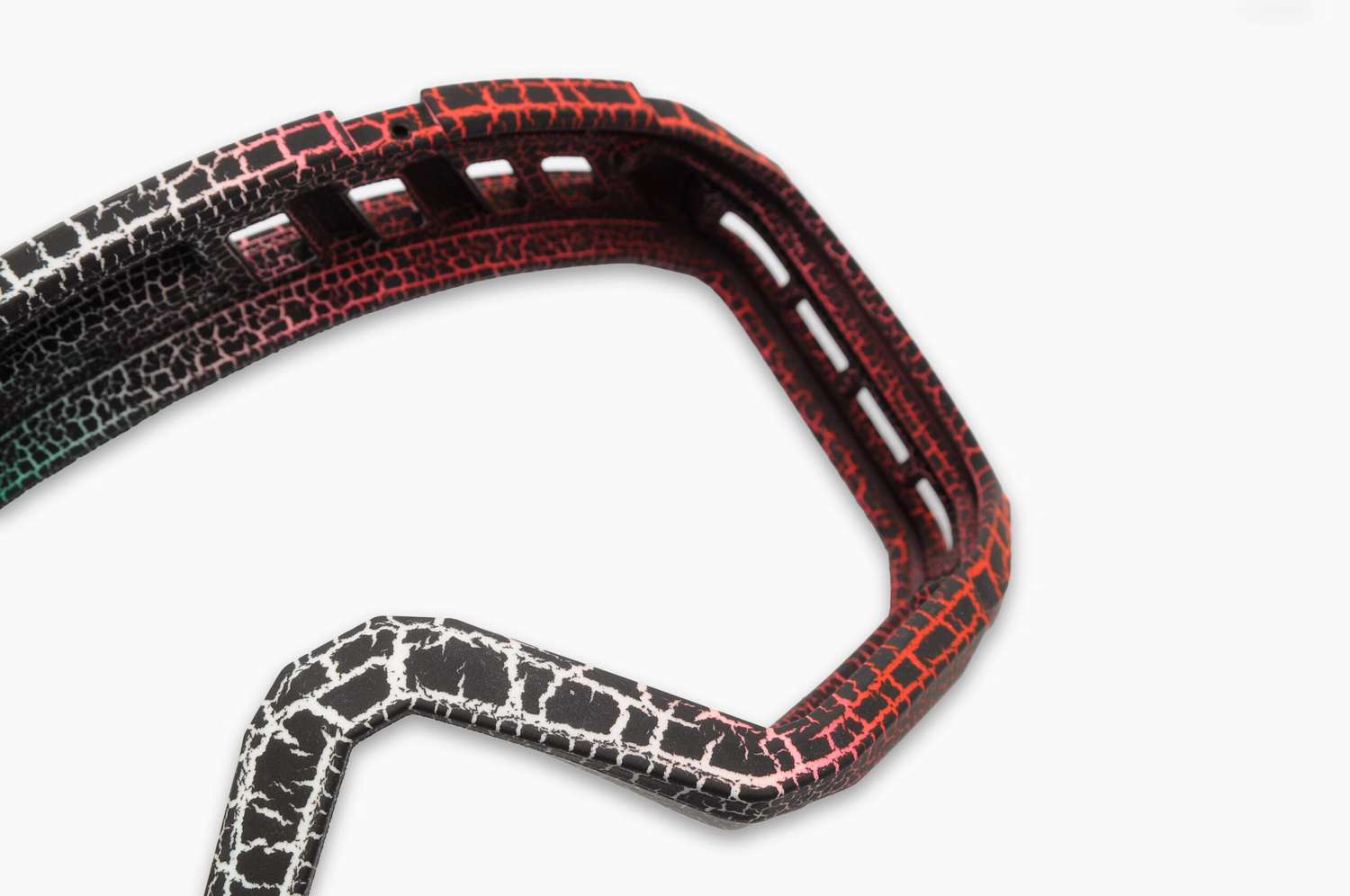 Verniciatura maschera Cracking 4 Colori - Personalizzazione Maschere Soldano